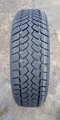 Janina Krawczyk, sprzedaż opon bieżnikowanych letnich i zimowych